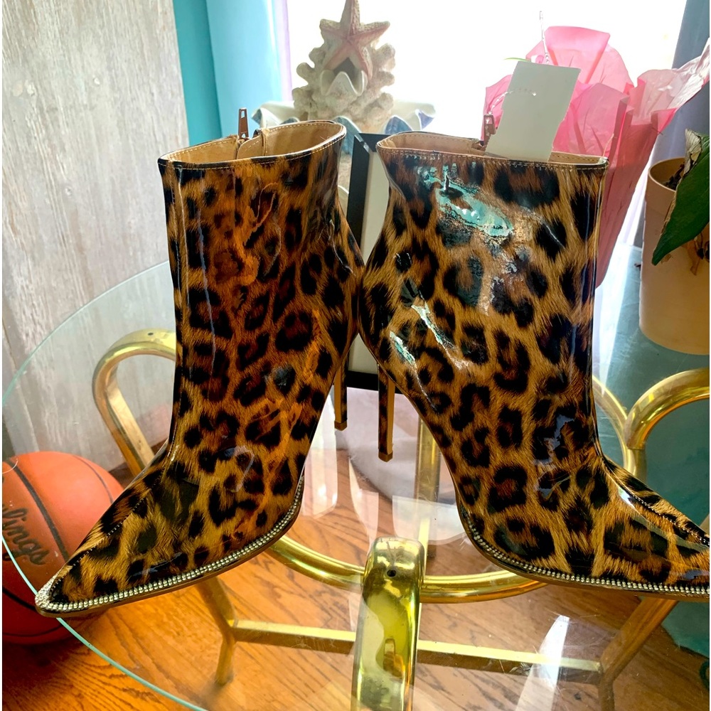 Ankle boots